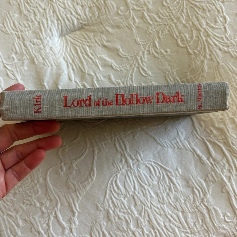Lord‎ of the Hollow Dark St. Martin's Press 1979 by Russell Kirk Hardcover